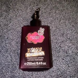 Victoria’s Secret Tease Heartbreak Lotion